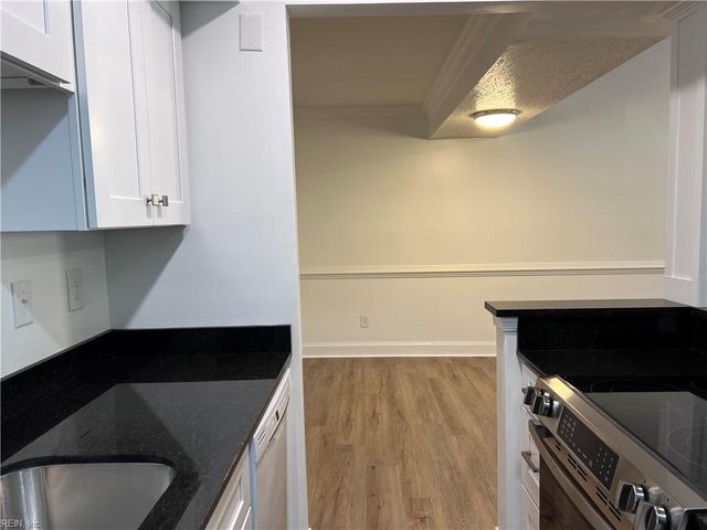 947 Wildwood Square CT, Virginia Beach, VA 23454