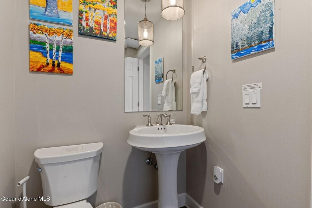 606 Sandpoint Ave, Sandpoint, ID 83864 photo 13