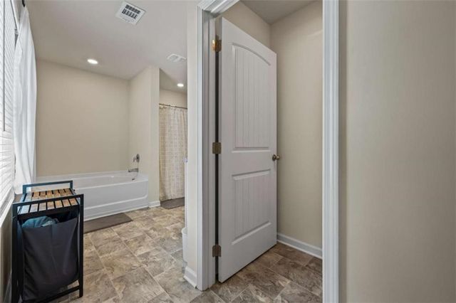 178 Starbuck Parkway, Pendergrass, GA 30567