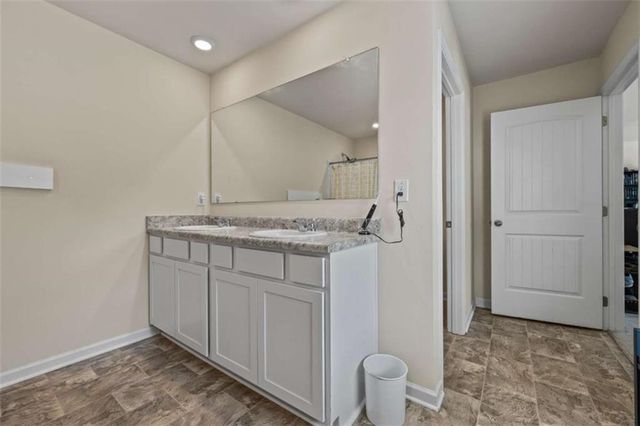 178 Starbuck Parkway, Pendergrass, GA 30567