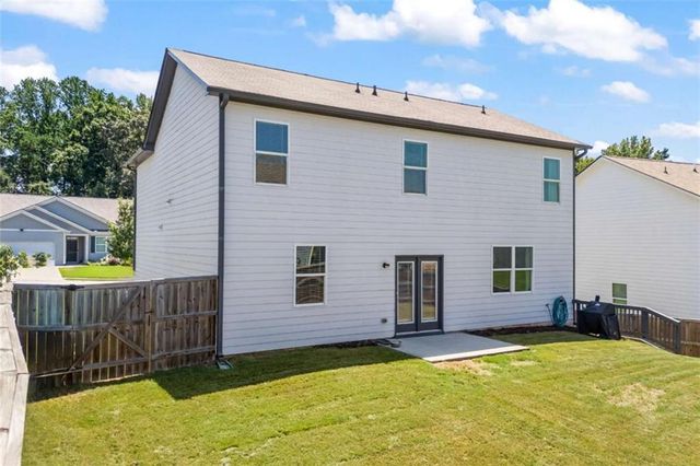 178 Starbuck Parkway, Pendergrass, GA 30567