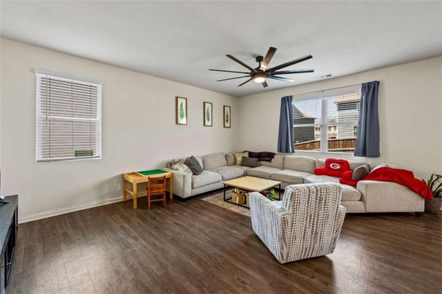 178 Starbuck Parkway, Pendergrass, GA 30567