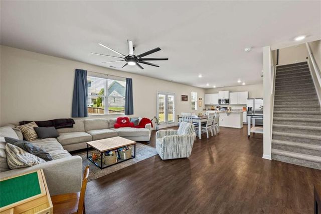 178 Starbuck Parkway, Pendergrass, GA 30567