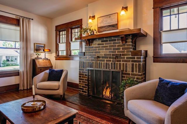 1921 5th Avenue, Fort Worth, TX 76110