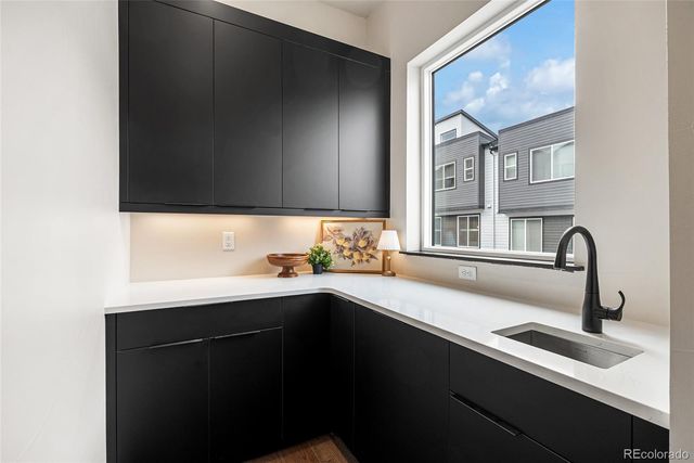 1778 Peak Loop, Broomfield, CO 80023