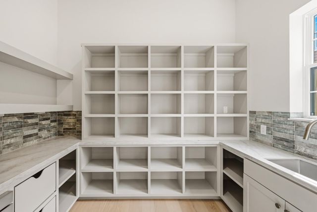 715 Merrill Street, Houston, TX 77009