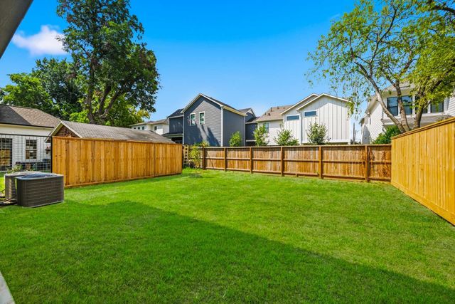 715 Merrill Street, Houston, TX 77009