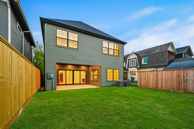 715 Merrill Street, Houston, TX 77009