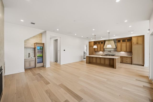 715 Merrill Street, Houston, TX 77009