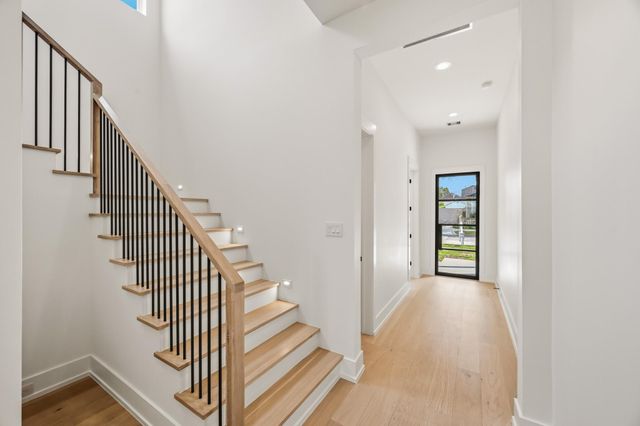 715 Merrill Street, Houston, TX 77009