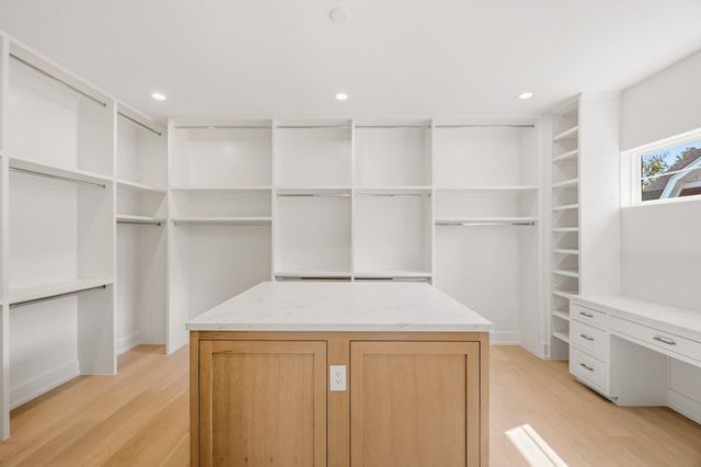 715 Merrill Street, Houston, TX 77009