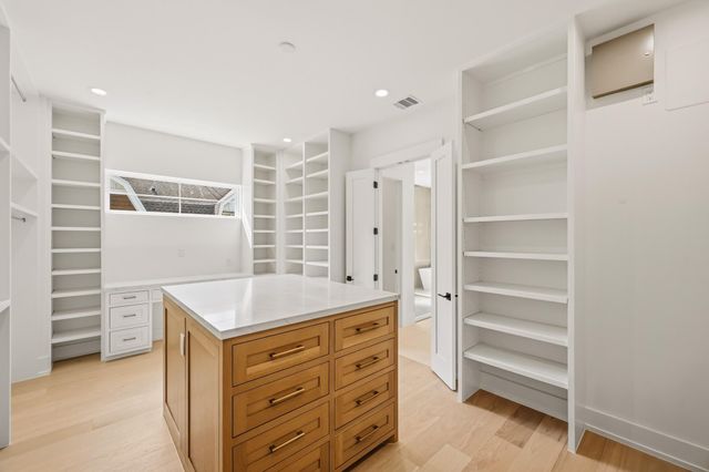 715 Merrill Street, Houston, TX 77009