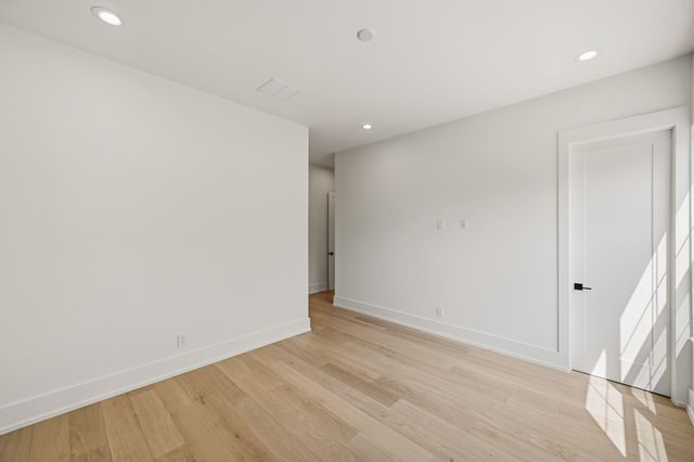 715 Merrill Street, Houston, TX 77009