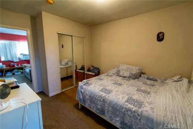 233 W 42nd, Los Angeles, CA 90037