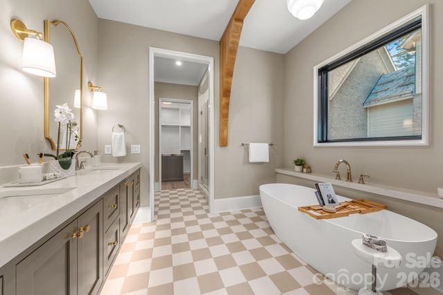 1020 Jefferson Drive, Charlotte, NC 28270