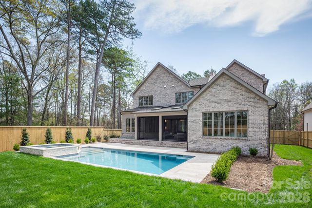 1020 Jefferson Drive, Charlotte, NC 28270