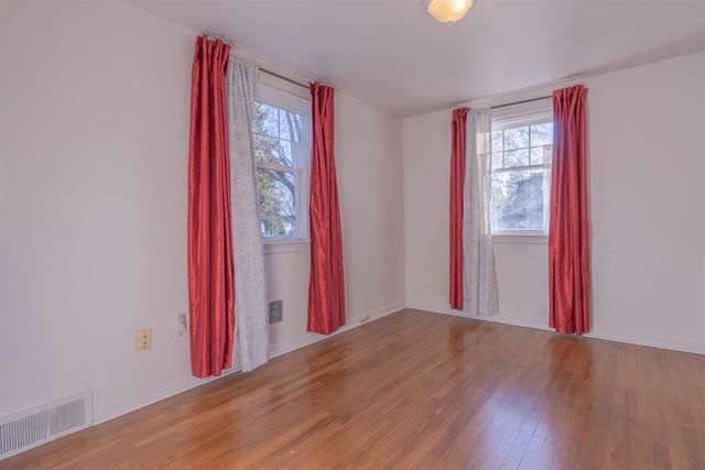 3614 N Madison St, Spokane, WA 99205