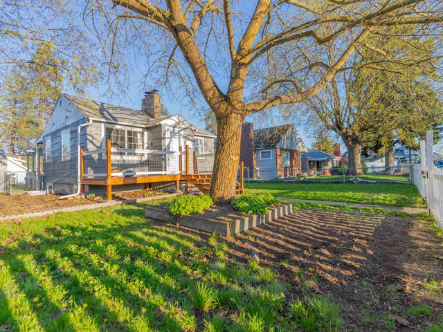 3614 N Madison St, Spokane, WA 99205