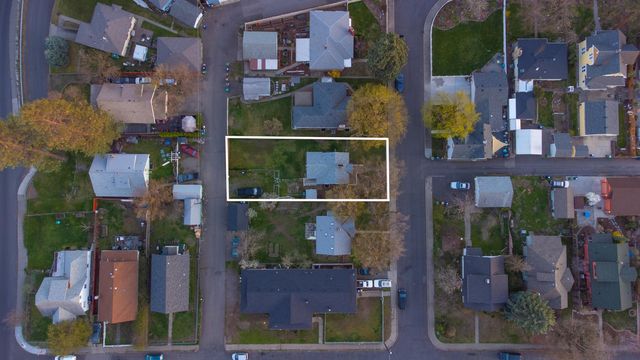 3614 N Madison St, Spokane, WA 99205