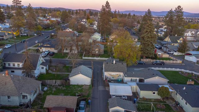 3614 N Madison St, Spokane, WA 99205