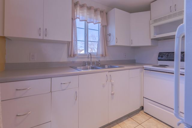 3614 N Madison St, Spokane, WA 99205