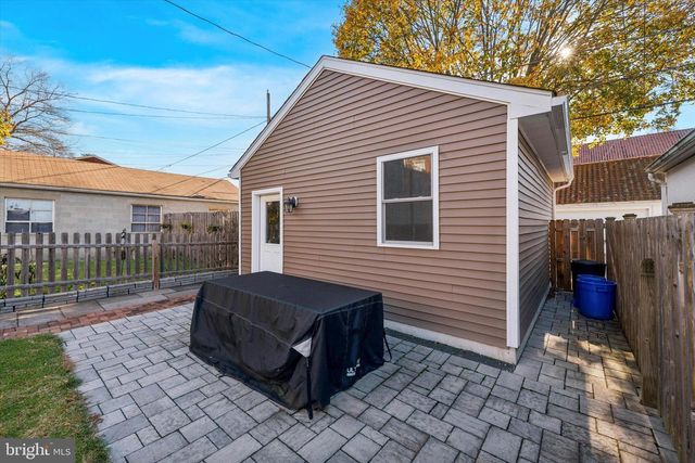 326 DEAN ST, West Chester, PA 19382