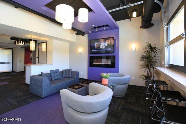 535 W THOMAS Road 212, Phoenix, AZ 85013