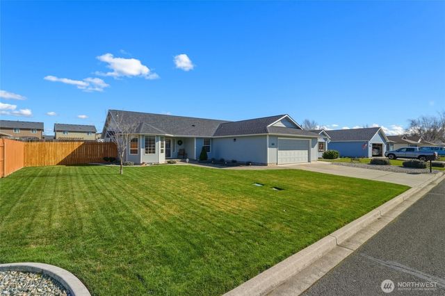 2021 Gemstone Drive, Walla Walla, WA 99362