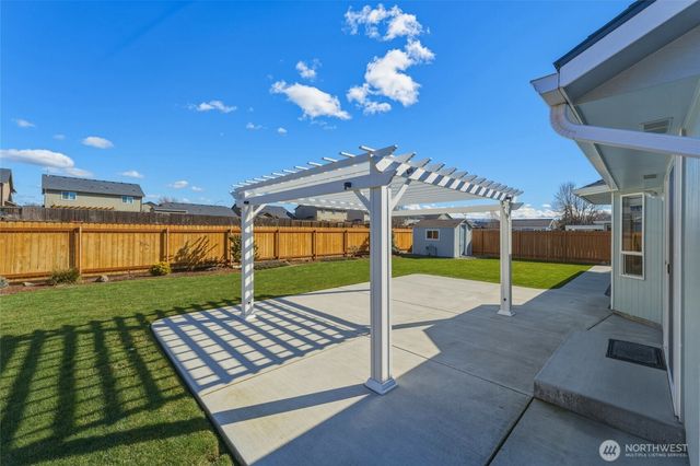 2021 Gemstone Drive, Walla Walla, WA 99362