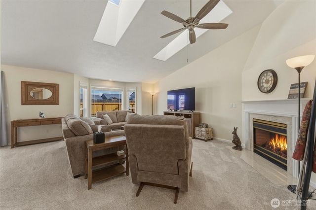 2021 Gemstone Drive, Walla Walla, WA 99362