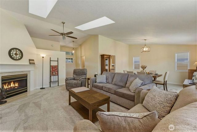 2021 Gemstone Drive, Walla Walla, WA 99362