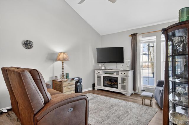 43674 Christopher Court, Canton Charter Township, MI 48188