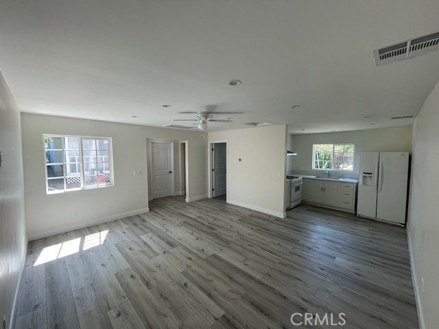 7019 Geyser Avenue, Reseda (los Angeles), CA 91335