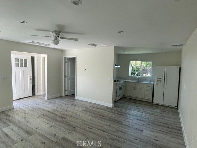 7019 Geyser Avenue, Reseda (los Angeles), CA 91335