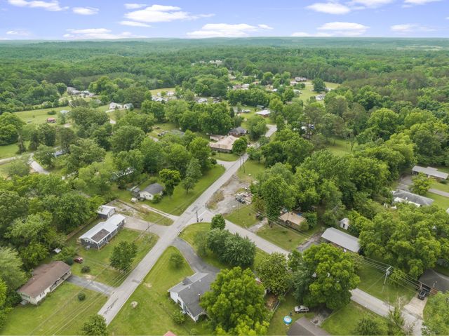 767 Georgia Ave, S, Parsons, TN 38363