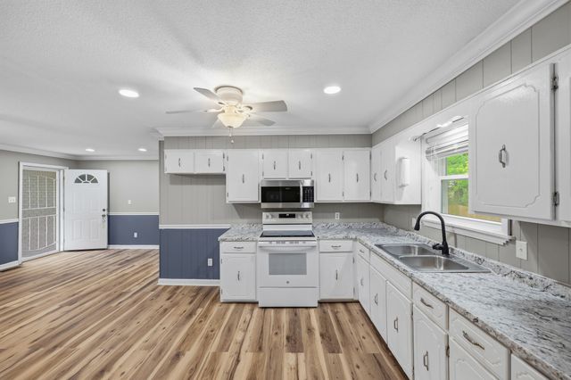 767 Georgia Ave, S, Parsons, TN 38363