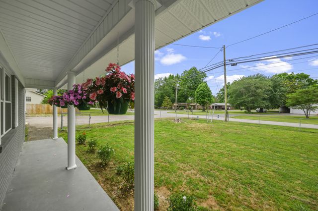 767 Georgia Ave, S, Parsons, TN 38363