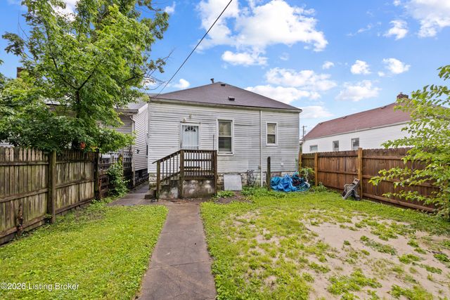 1819 W Oak St, Louisville, KY 40210