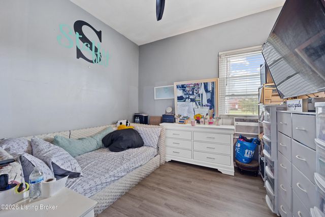 1819 W Oak St, Louisville, KY 40210