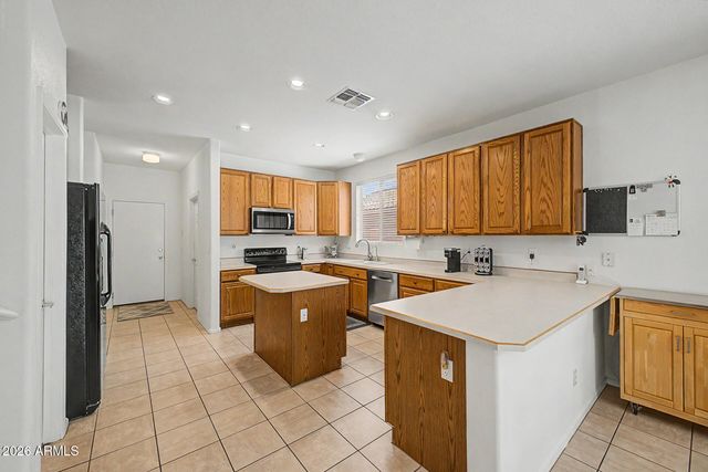 460 W EBONY Way, Chandler, AZ 85248