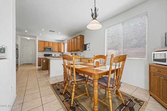 460 W EBONY Way, Chandler, AZ 85248