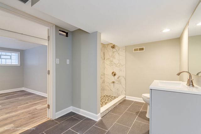 8367 S Baltimore Avenue, Chicago, IL 60617