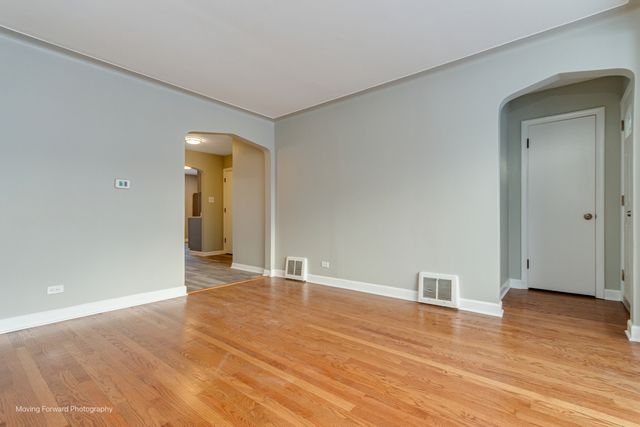 8367 S Baltimore Avenue, Chicago, IL 60617