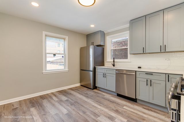 8367 S Baltimore Avenue, Chicago, IL 60617