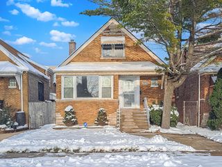 8367 S Baltimore Avenue, Chicago, IL 60617