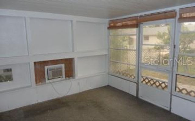 5228 SCHOOL ROAD, New Port Richey, FL 34653