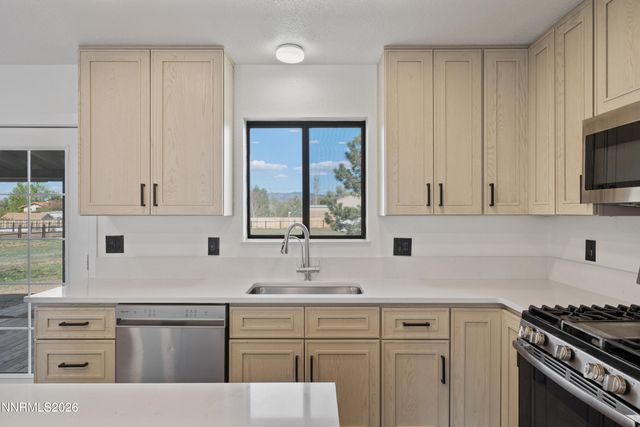 3587 Arcadia Drive, Carson City, NV 89705