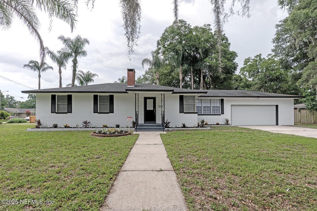 225 SANDRA Road, Jacksonville, FL 32211