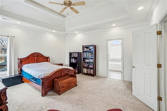 1101 Pebble Beach Drive, Lansing, KS 66043