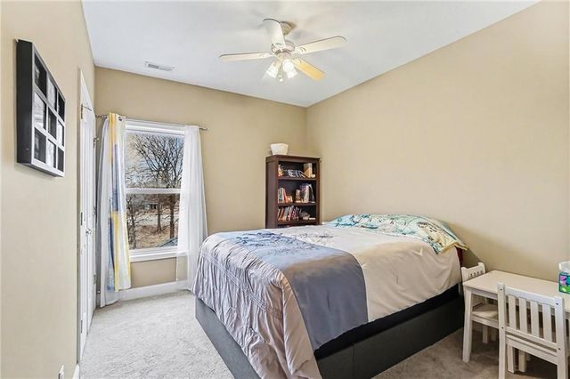 1101 Pebble Beach Drive, Lansing, KS 66043